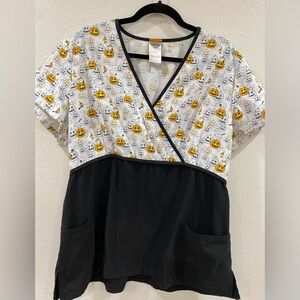 Peanuts Halloween Themed Women's Top - Black and White XL